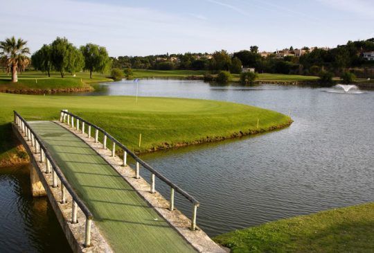 14-golf-courses-algarve