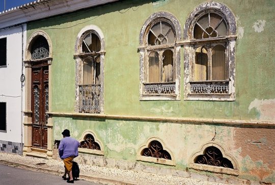 alcantarilha-old-house