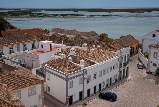 Faro-Roofs