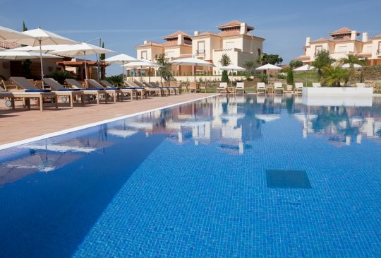 miradouro-clubhouse-pool miradouro-clubhouse-pool
