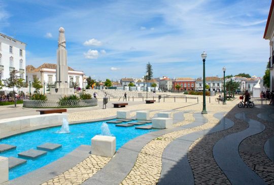 Tavira-square