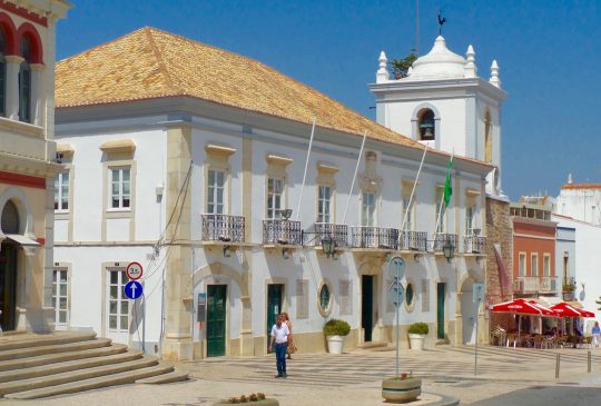 Townhall Loule Townhall Loule