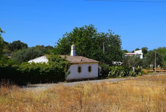 farmhouse